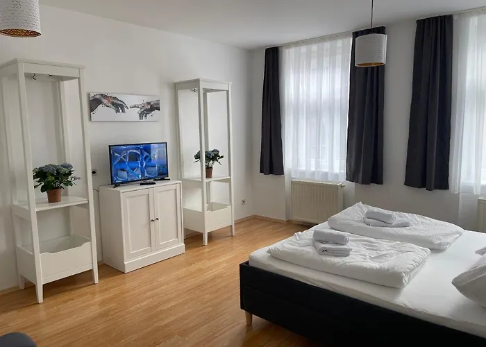 Apartment Peaceful For 4 *