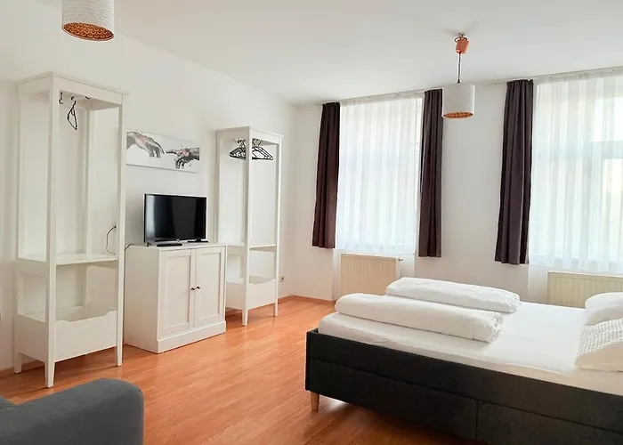 Peaceful For 4 Apartment *