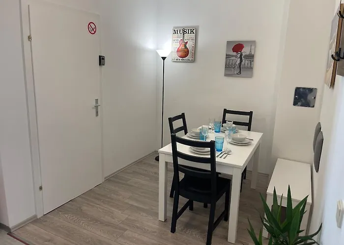 Apartment Peaceful For 4 *